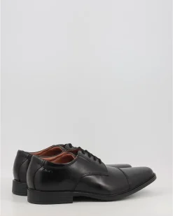 Zapatos Clarks Tilden Cap Negro